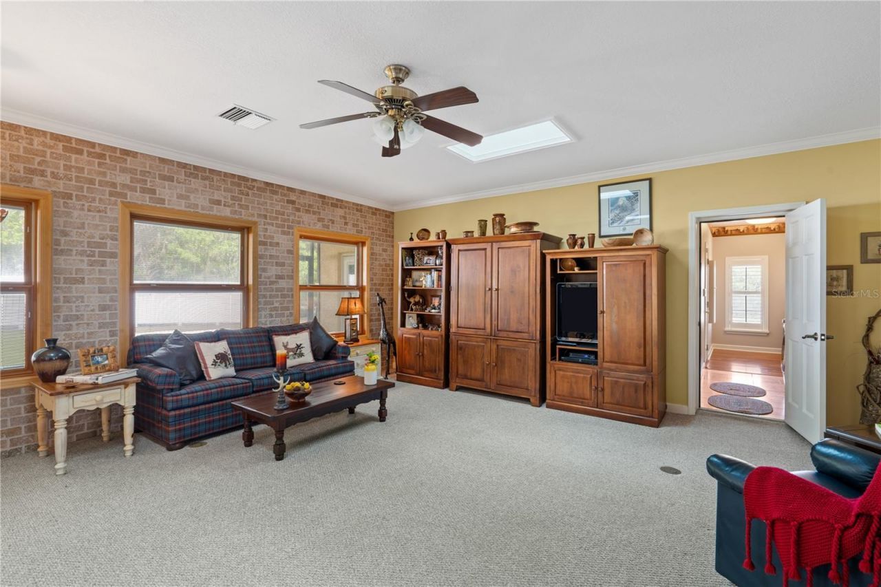 12345 Citrus Way, Brooksville, FL 34601 Photo