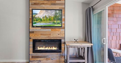 7610 North Lake Boulevard, Tahoe Vista, CA 96148 Photo