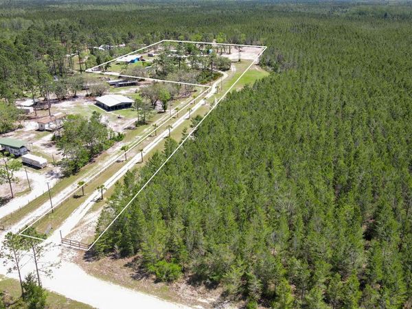 22754 Salem Tower Rd, Unit 1-5, Steinhatchee, FL 32359