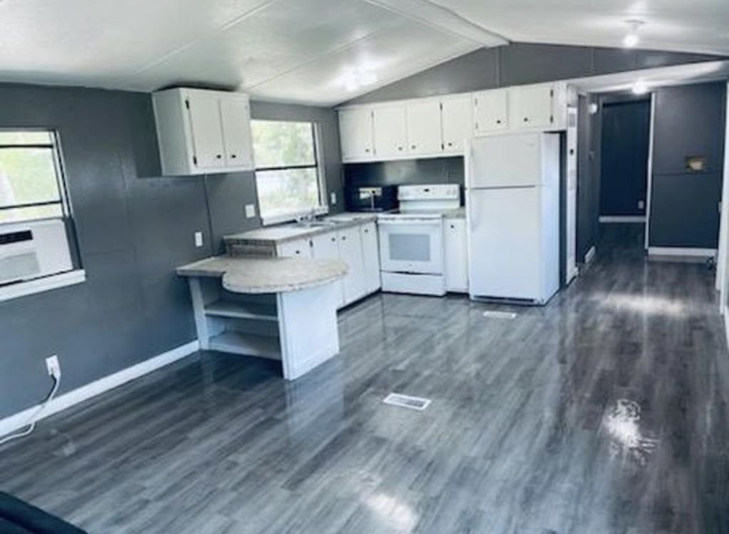 22754 Salem Tower Rd, Unit 1-5, Steinhatchee, FL 32359 Photo