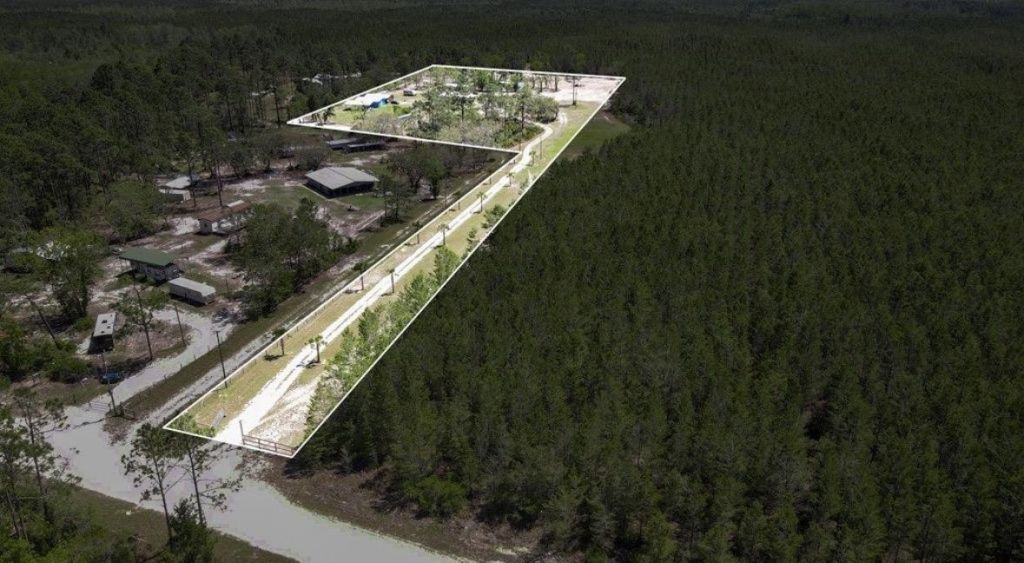 22754 Salem Tower Rd, Unit 1-5, Steinhatchee, FL 32359 Photo