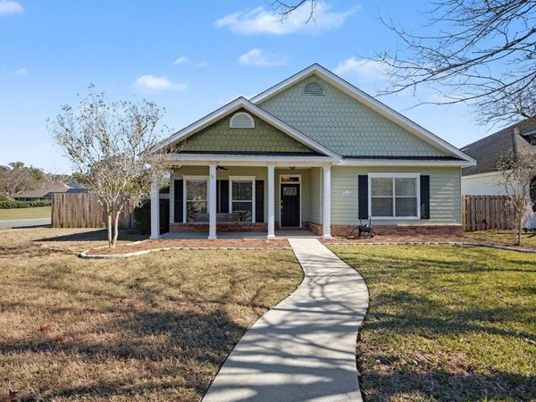 215 Waynard Way, Tallahassee, FL 32317