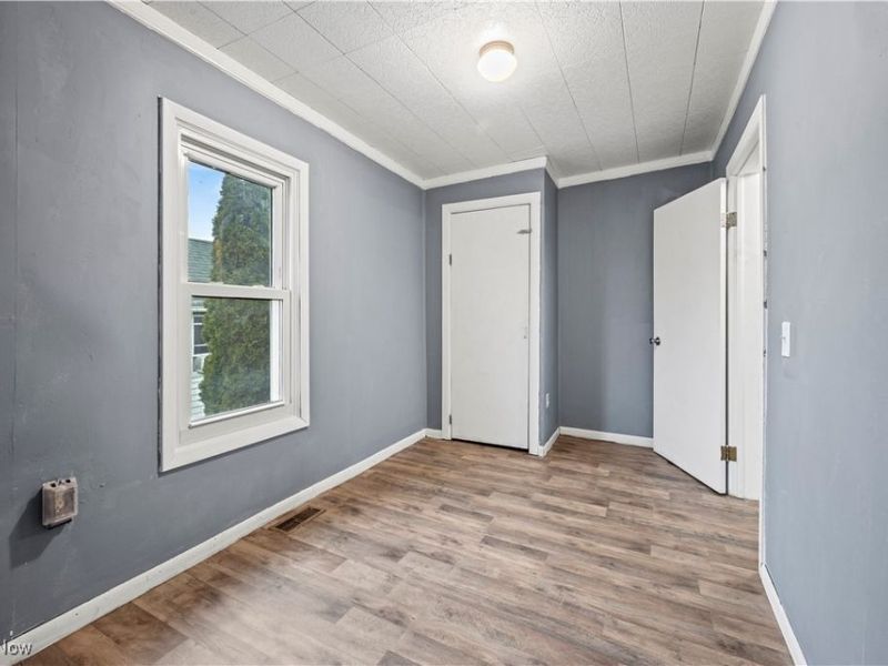 83 S Pleasant Street, Oberlin, OH 44074 Photo 18