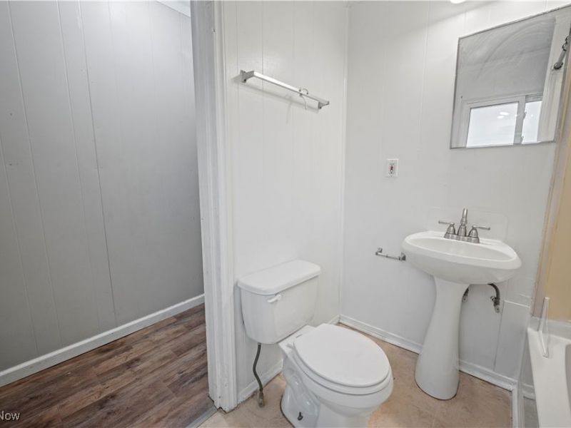 83 S Pleasant Street, Oberlin, OH 44074 Photo 7