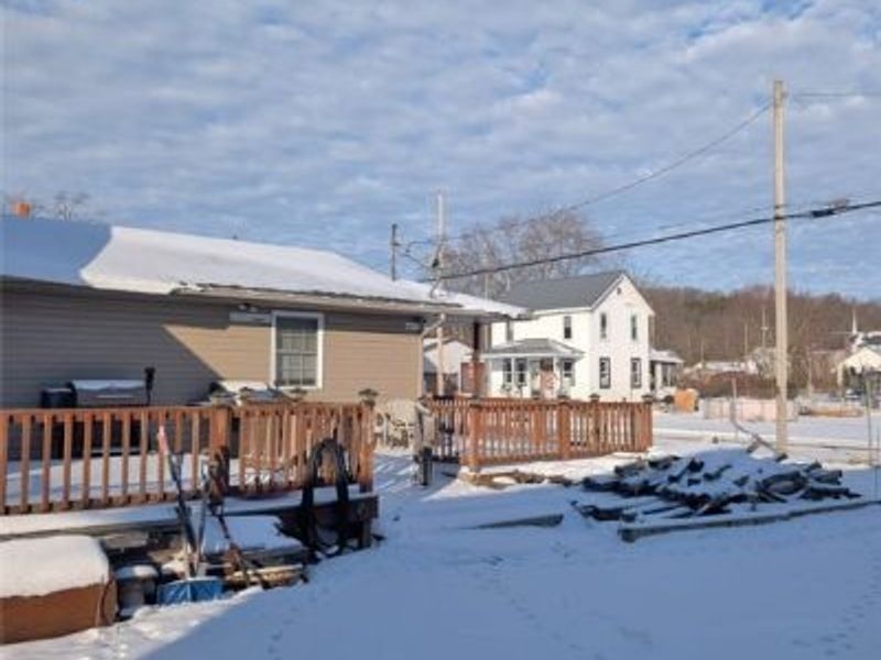 11304 Peachlane Street SE, Robertsville, OH 44670 Photo 3