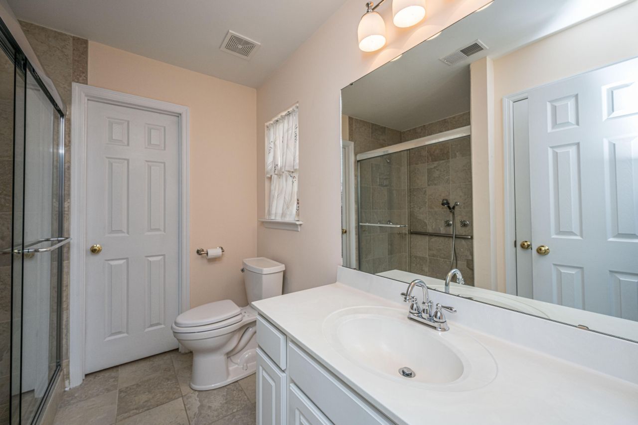 100 Moon Shadow Lane Photo 16