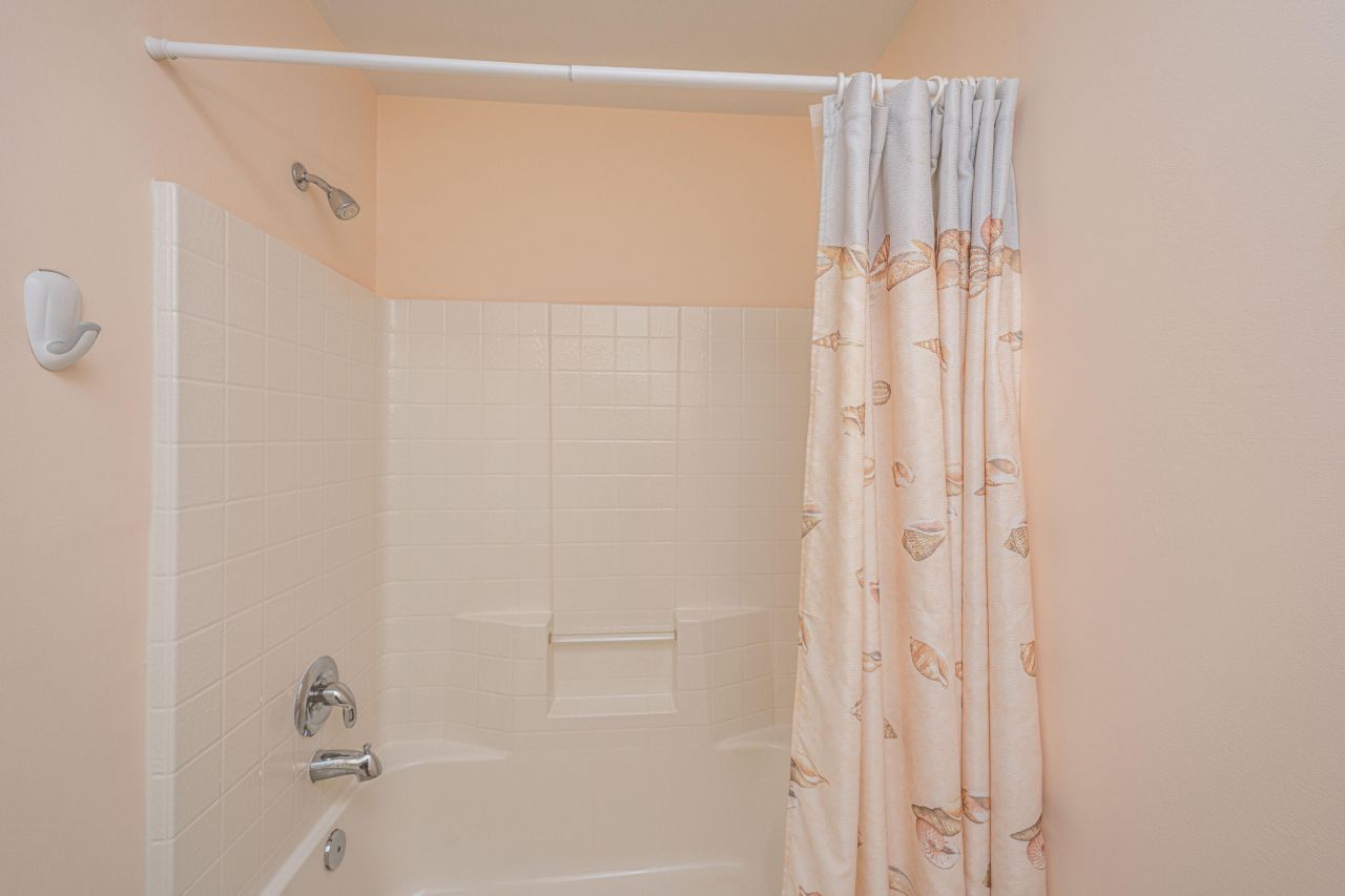 100 Moon Shadow Lane Photo 22