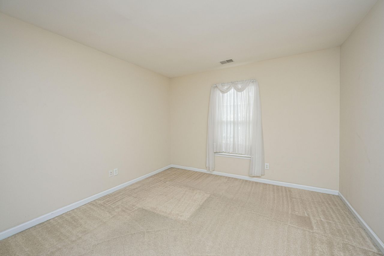 100 Moon Shadow Lane Photo 24