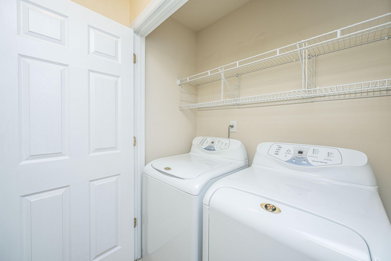 100 Moon Shadow Lane Photo 26