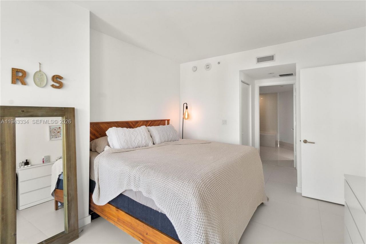 1300 S Miami Ave, Unit 2001, Miami, FL 33130 Photo