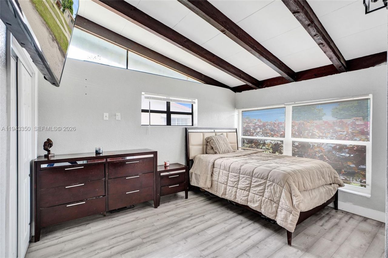 19620 NW 6th Ct, Miami Gardens, FL 33169 Photo