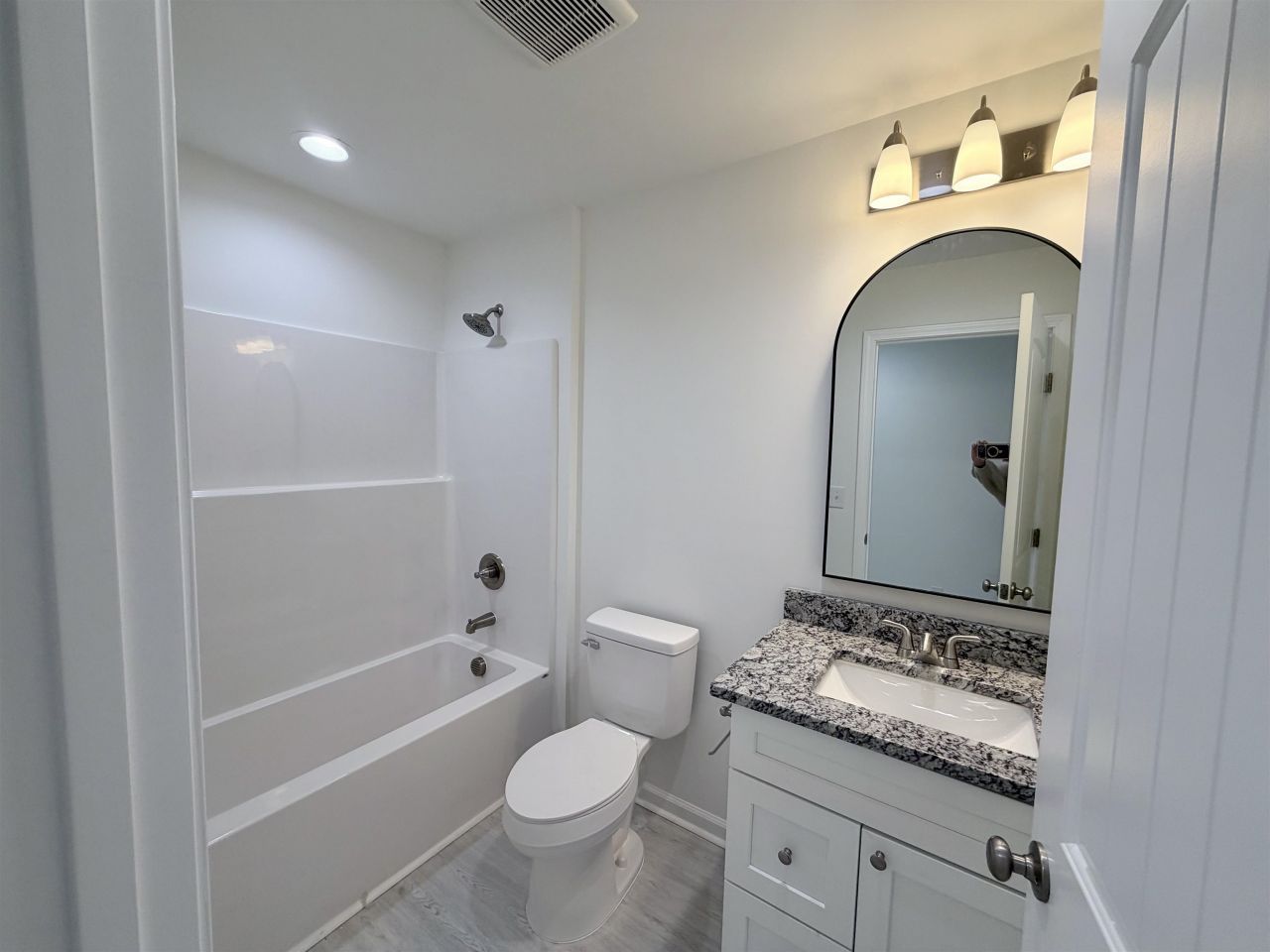 179 Charter Dr. Photo 10