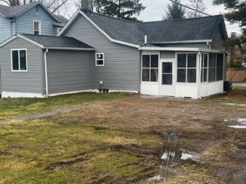 402 Kinzel Avenue, Zanesville, OH 43701 Photo 3