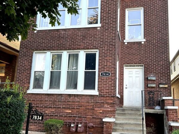 7834 S Bishop Street, Chicago, IL 60620