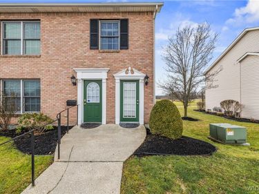 31 Tralee, East Amherst, NY 14051