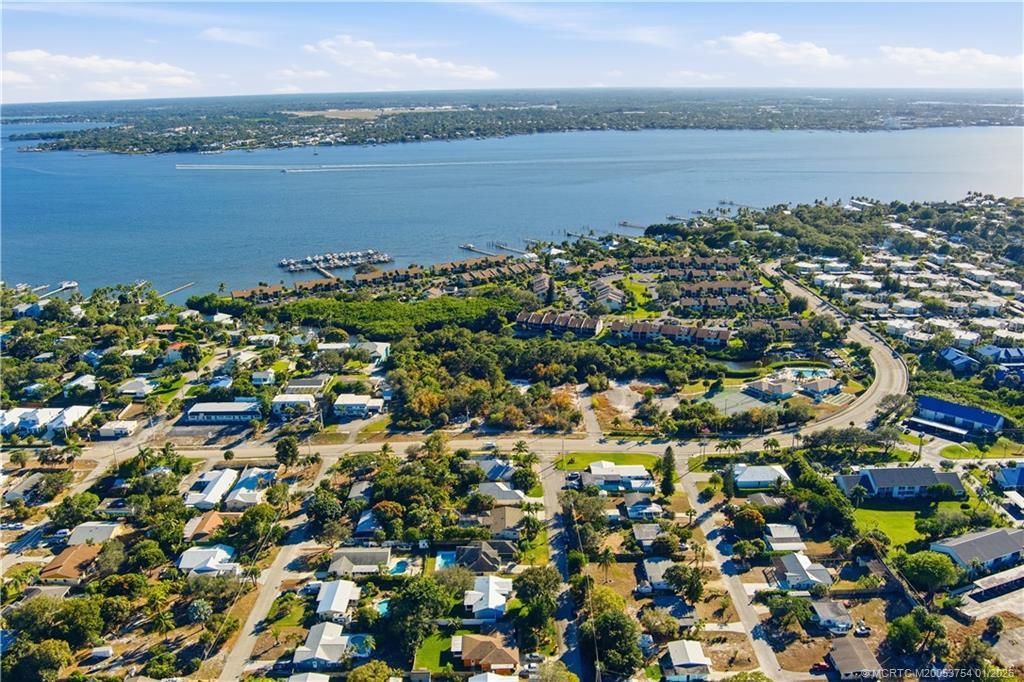 1569 NE Amy Avenue, Jensen Beach, FL 34957 Photo