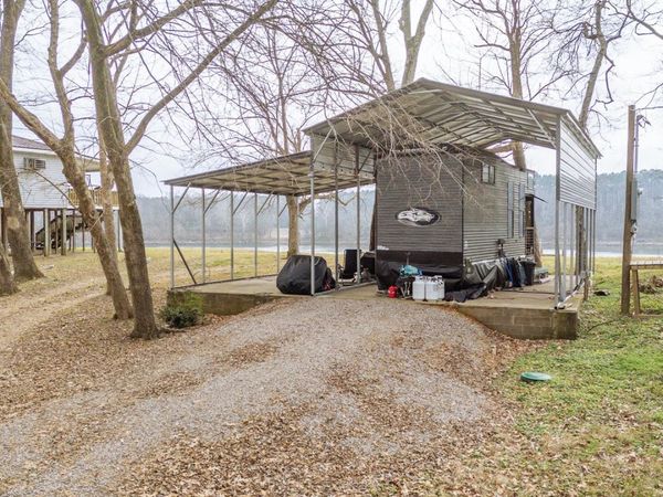 125 ARNOLD LN, Savannah, TN 38372