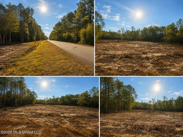 7105 Crazy Horse Drive, Kiln, MS 39556
