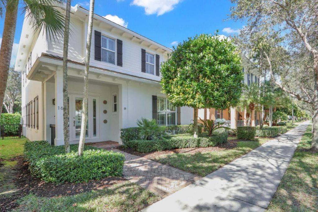 164 W Bay Cedar Circle, Jupiter, FL 33458 Photo