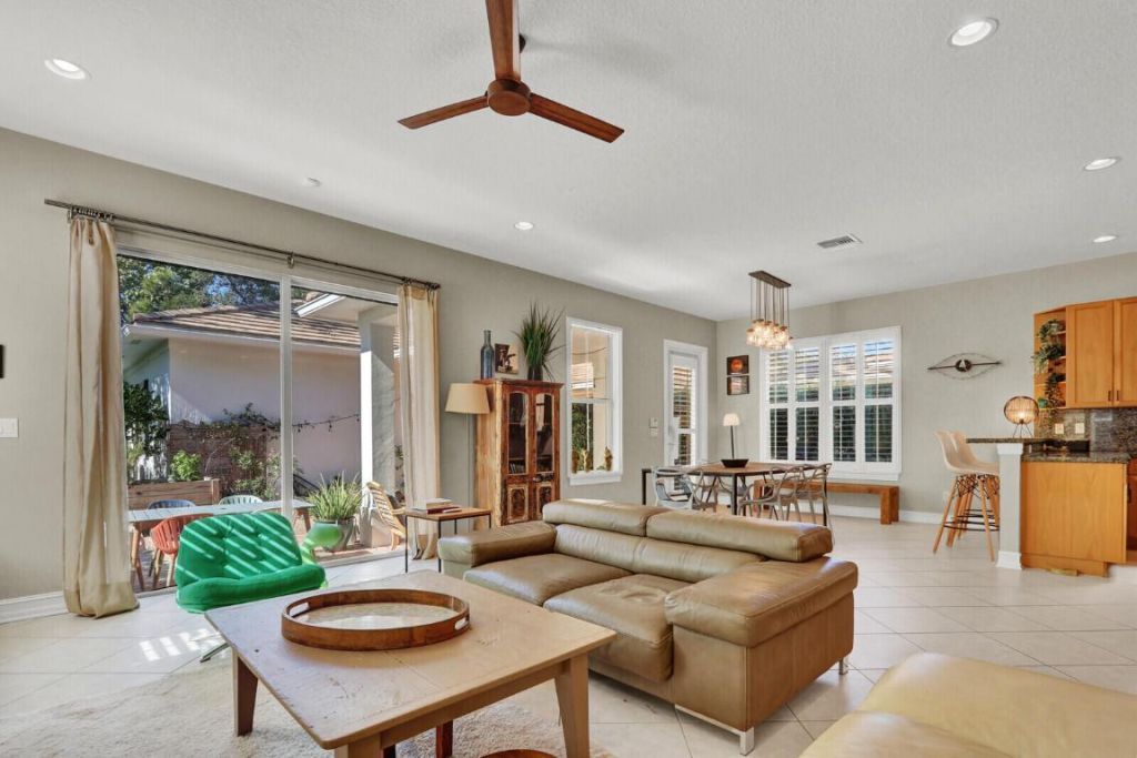 164 W Bay Cedar Circle, Jupiter, FL 33458 Photo