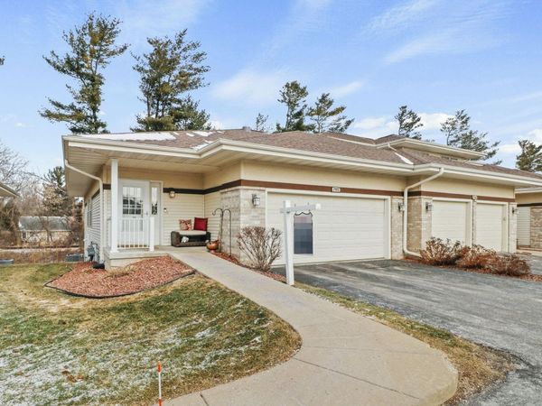 702 Clardell Drive, Sun Prairie, WI 53590