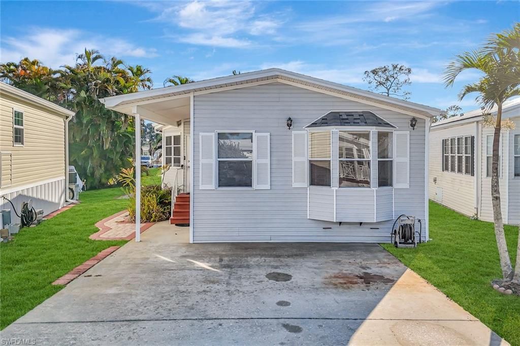 10827 Little Heron Cir, Estero, FL 33928 Photo