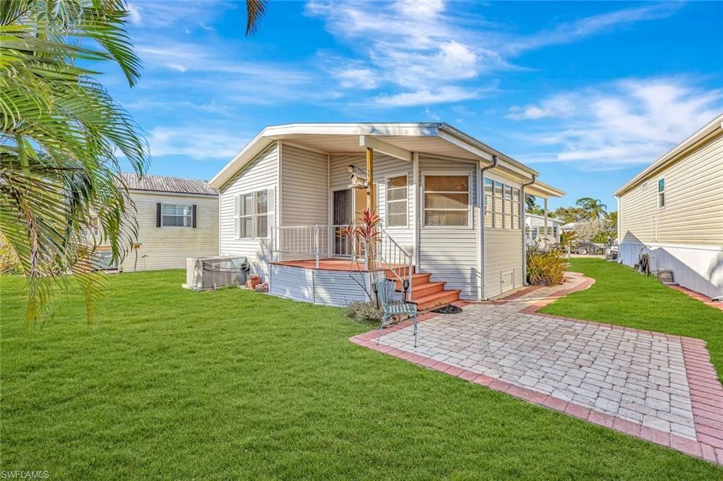 10827 Little Heron Cir, Estero, FL 33928 Photo