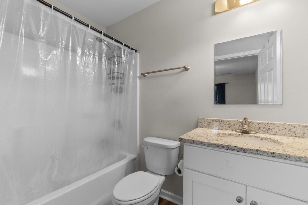 168 Rosedale Dr. Photo 18