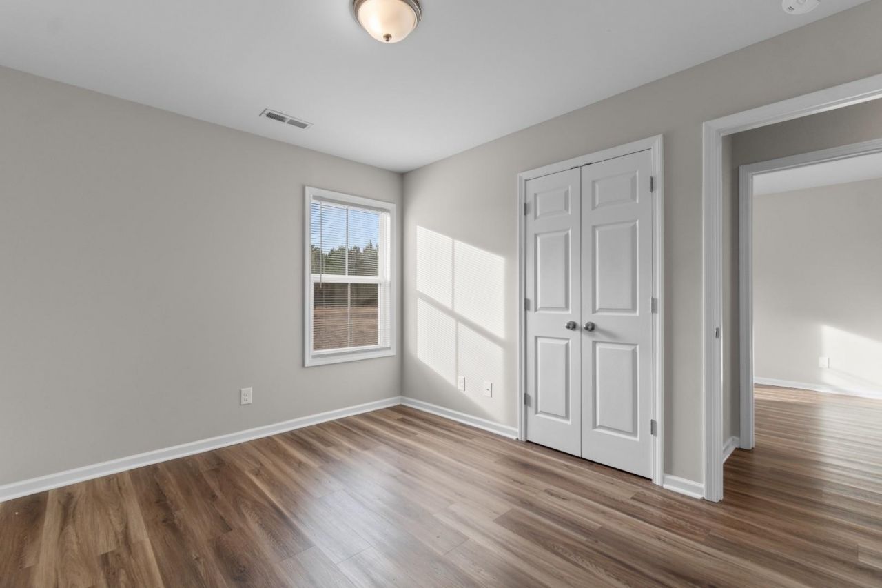 168 Rosedale Dr. Photo 21