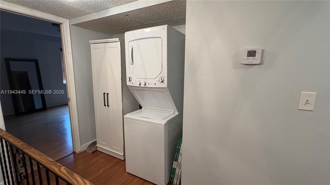 808 NE 27th Ave, Unit 808, Hallandale Beach, FL 33009 Photo