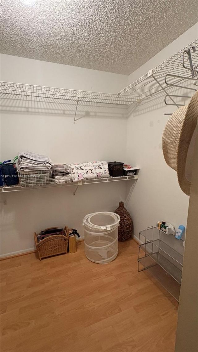 808 NE 27th Ave, Unit 808, Hallandale Beach, FL 33009 Photo