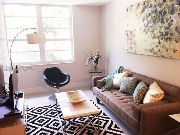 100 Lincoln Rd, Unit 426, Miami Beach, FL 33139