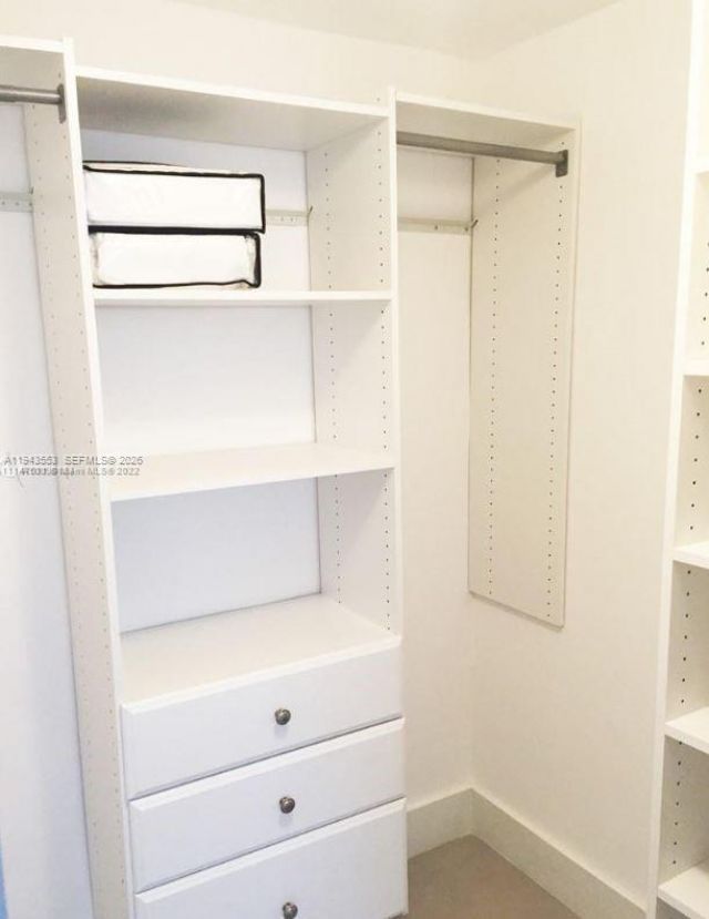 100 Lincoln Rd, Unit 426, Miami Beach, FL 33139 Photo