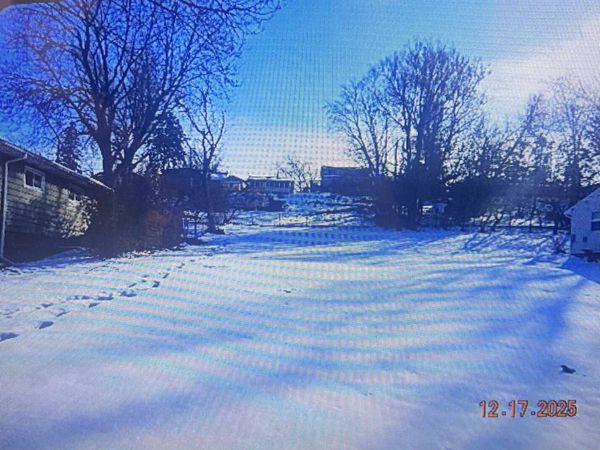 1111 Briarcliff Ln Lane, Clinton, IA 52722