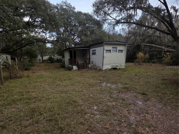 204 JOHNTRY ROAD, HAWTHORNE, FL 32640