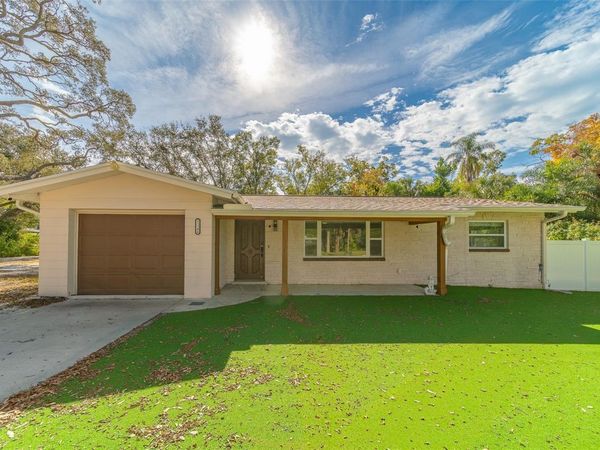 11146 51ST AVENUE N, ST PETERSBURG, FL 33708