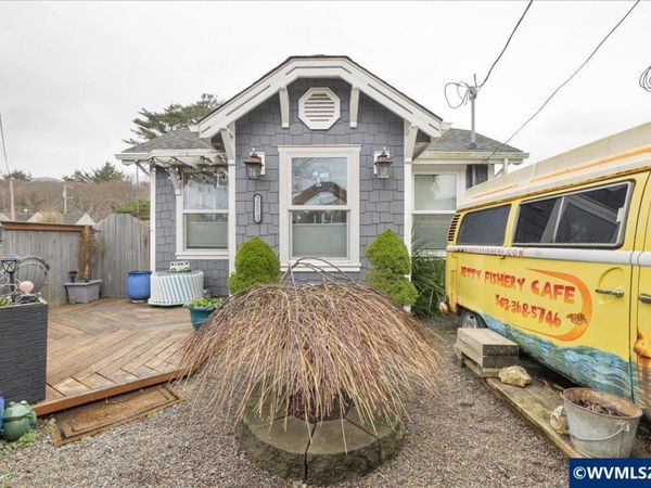 326 Highway 101, Rockaway Beach, OR 97136