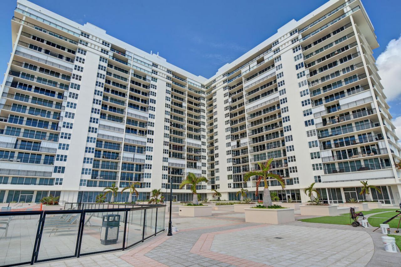 2000 S Ocean Boulevard, Unit 6-K, Boca Raton, FL 33432 Photo