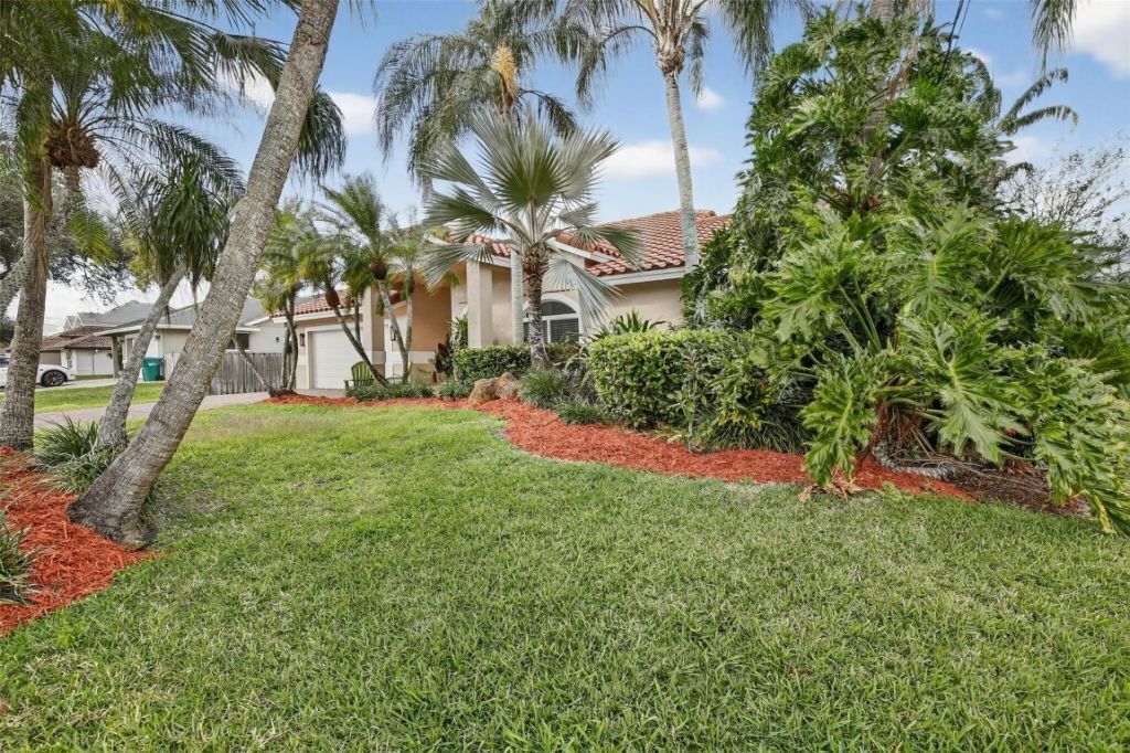 11401 NW 23rd St, Plantation, FL 33323 Photo