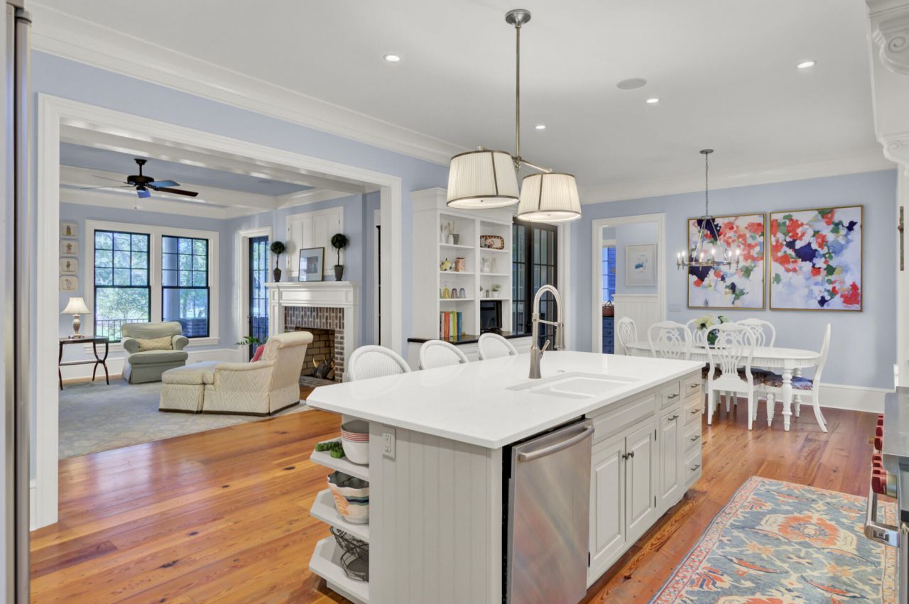 290 Delahow Street Photo 20