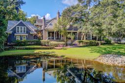 290 Delahow Street photo 4