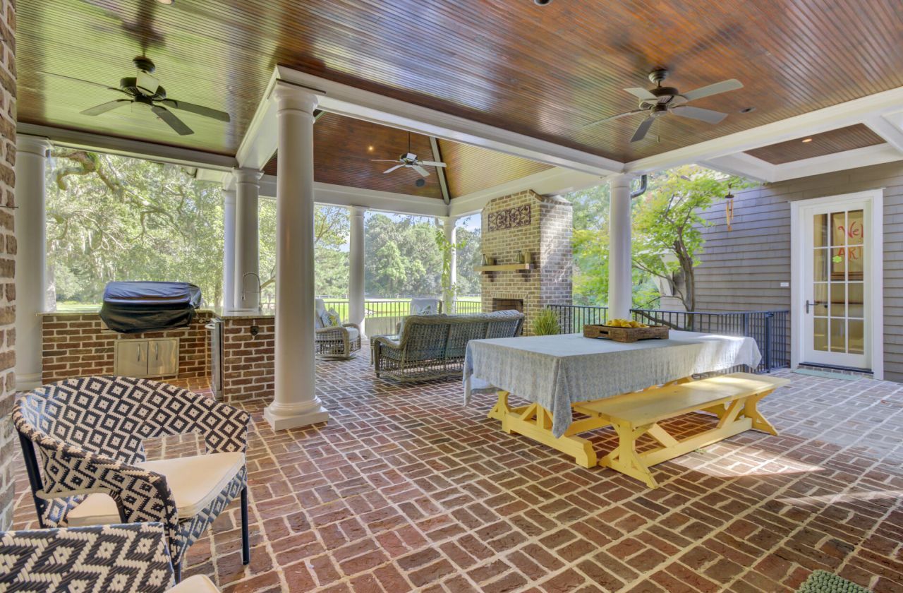 290 Delahow Street Photo 35