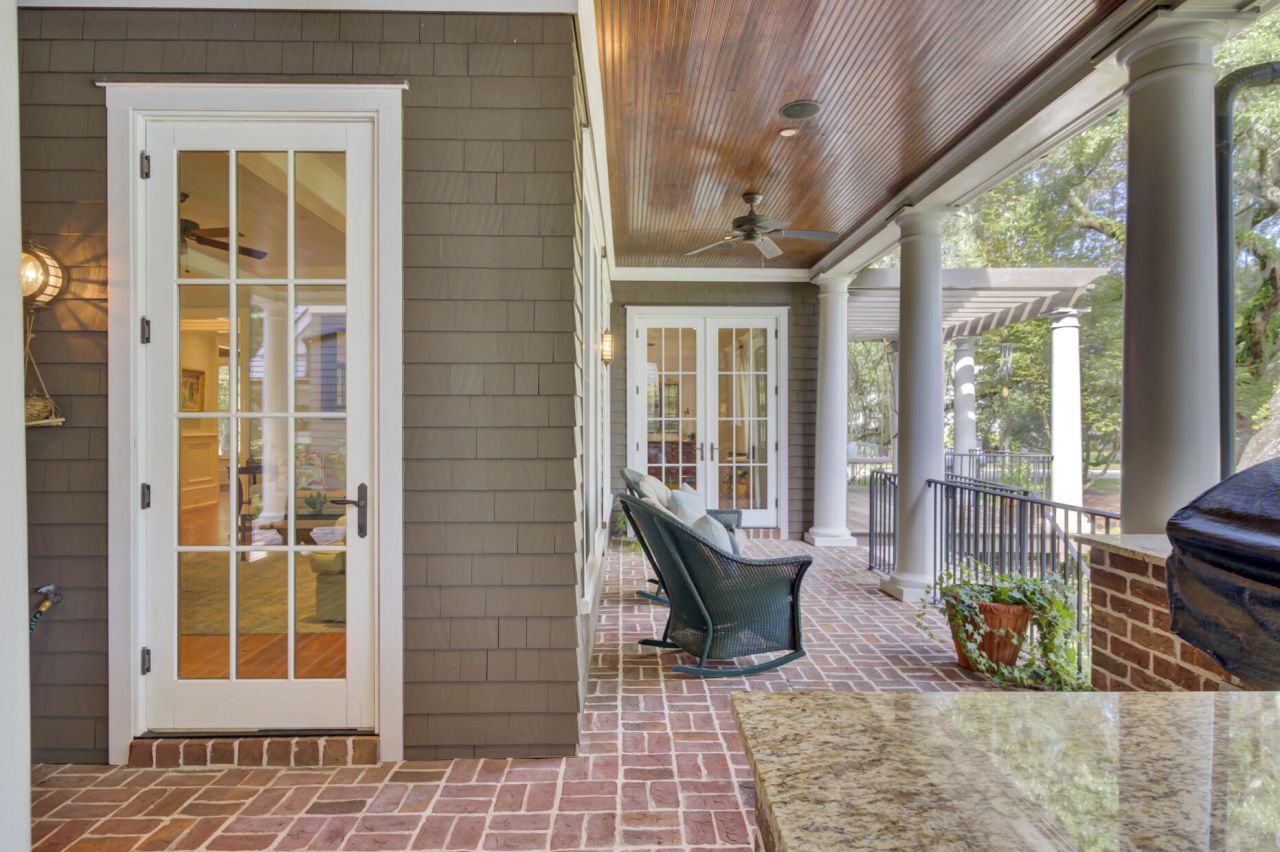 290 Delahow Street Photo 36