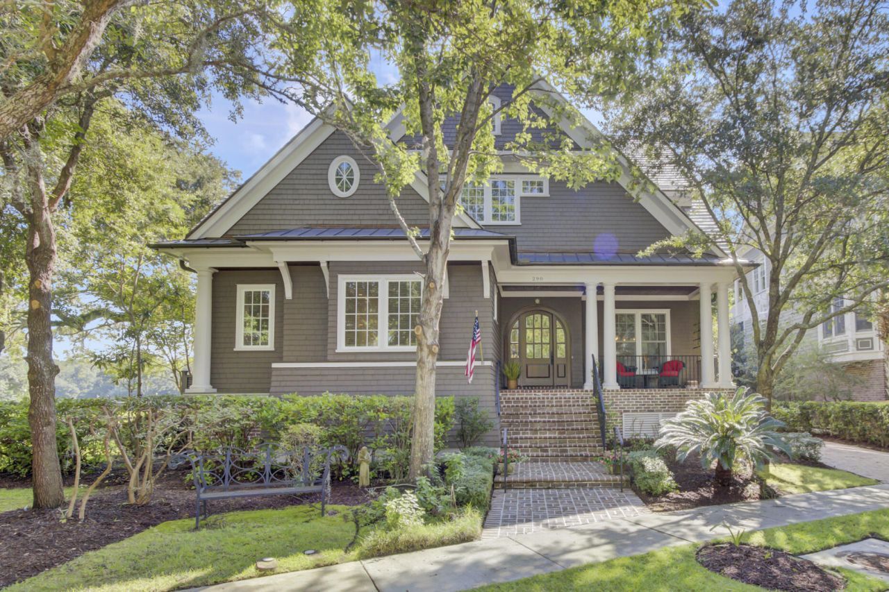 290 Delahow Street Photo 4