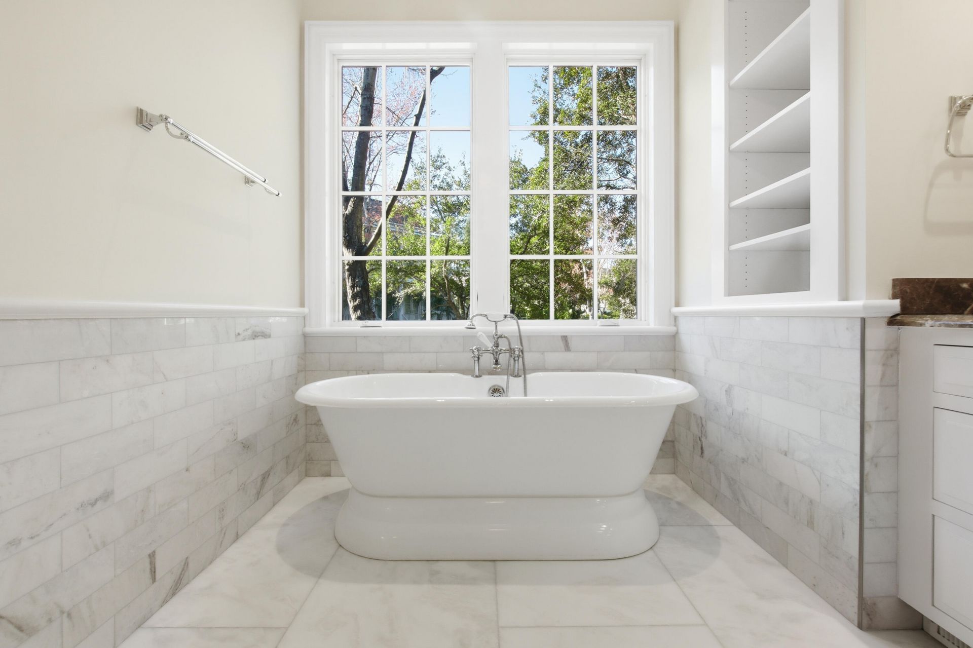 290 Delahow Street Photo 43