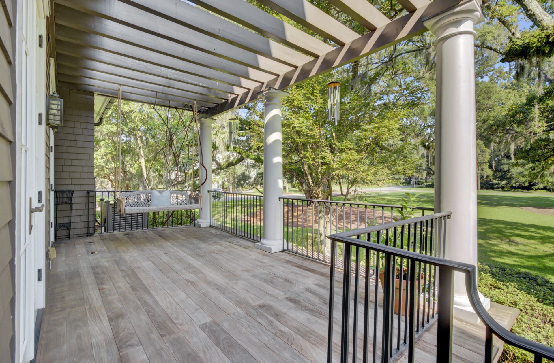 290 Delahow Street Photo 48