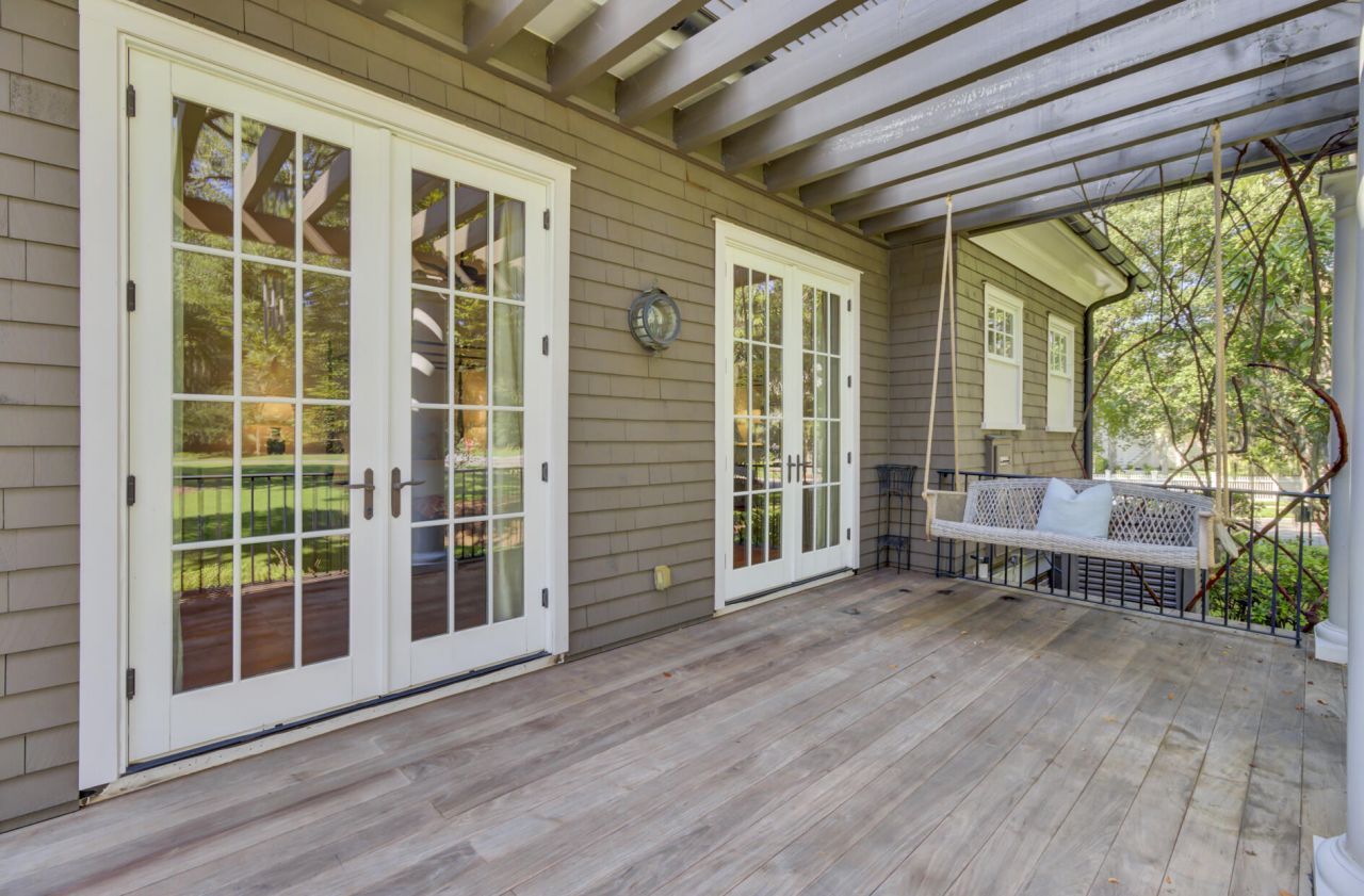 290 Delahow Street Photo 48