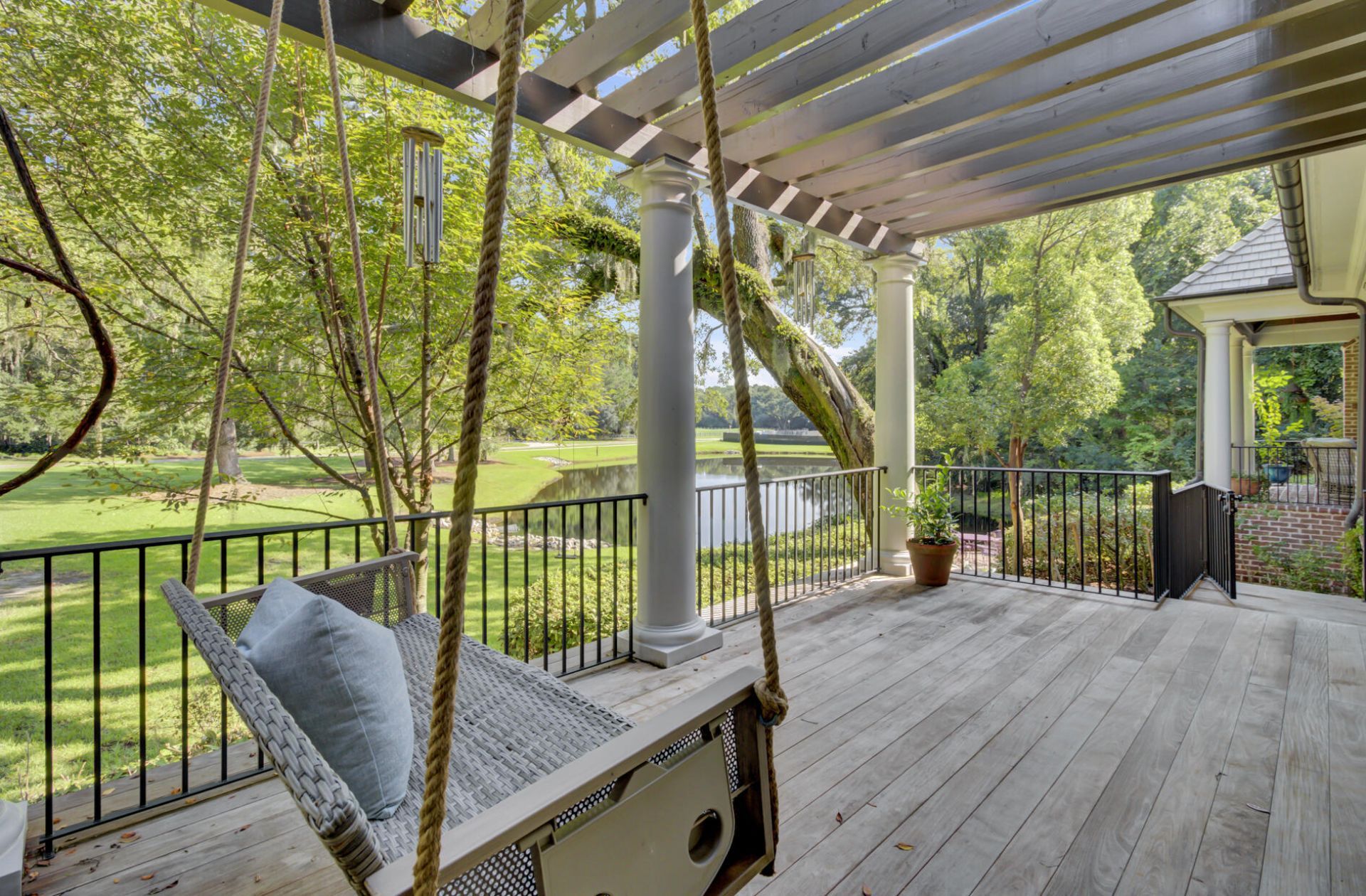 290 Delahow Street Photo 49