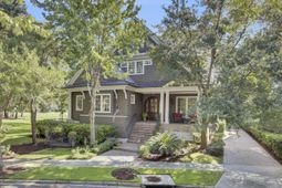 290 Delahow Street photo 4