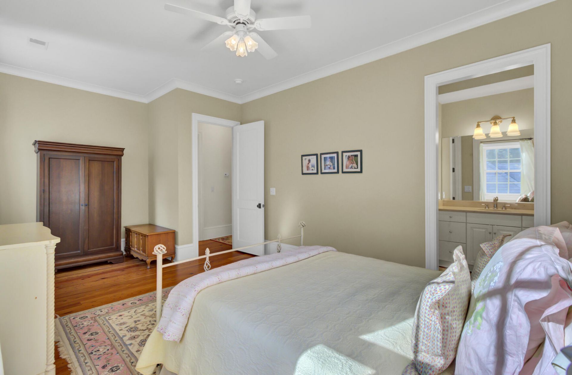 290 Delahow Street Photo 59